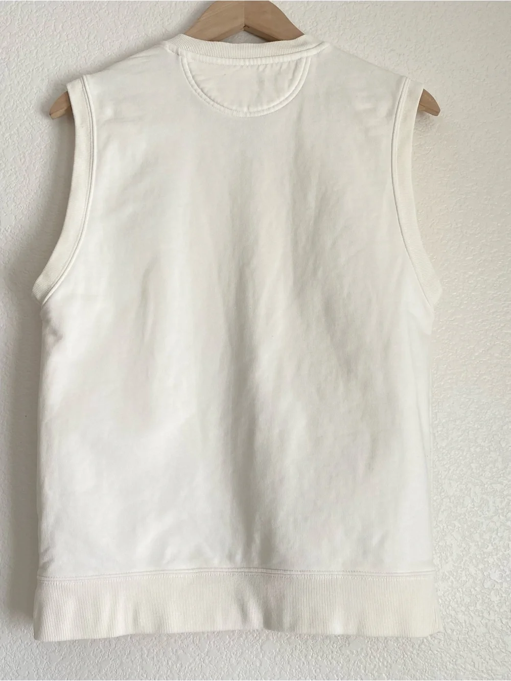Stussy v-neck cotton fleece vest with embroidered logo, S